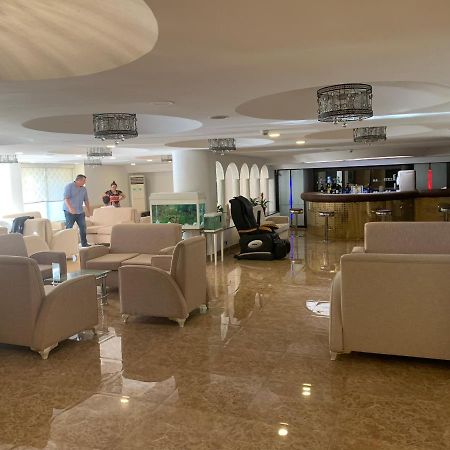 Kecik Hotel Istanbul Bagian luar foto