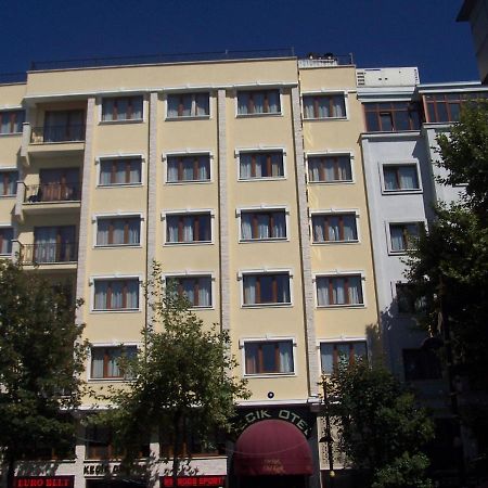 Kecik Hotel Istanbul Bagian luar foto