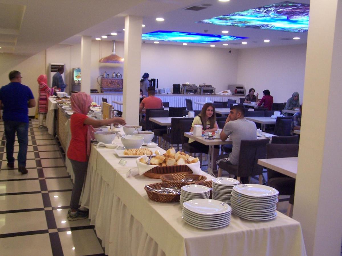 Kecik Hotel Istanbul Bagian luar foto